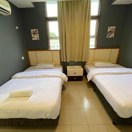 Fresh Hotel Ipoh Bagian luar foto