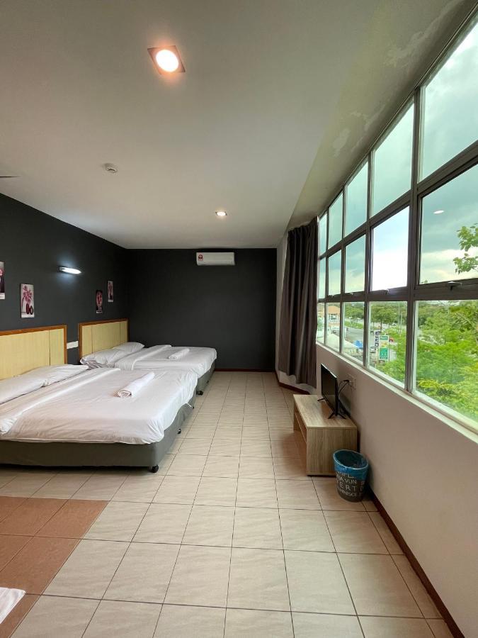 Fresh Hotel Ipoh Bagian luar foto